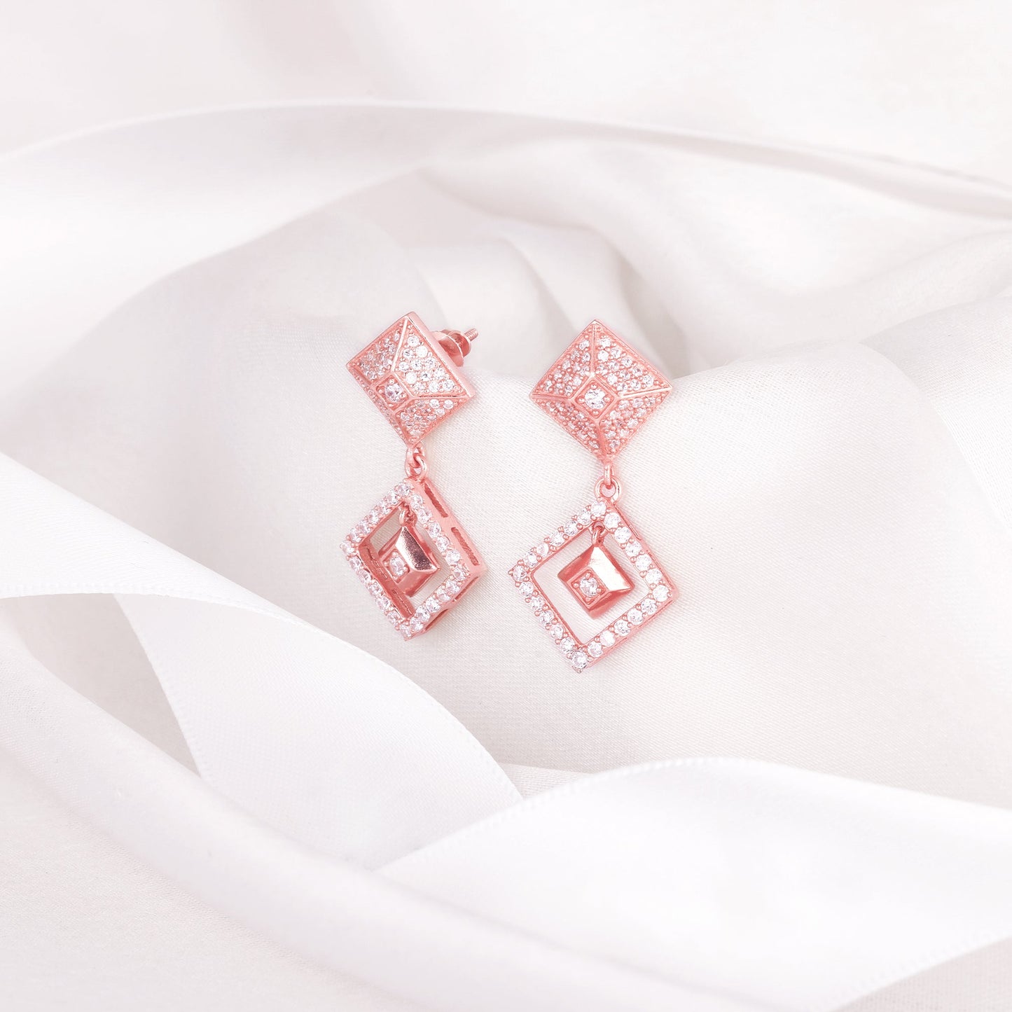 Rose Gold Gleaming Treasures Signature Earrings
