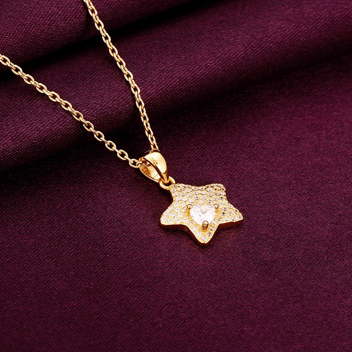 Golden Star of Love Pendant with Link Chain