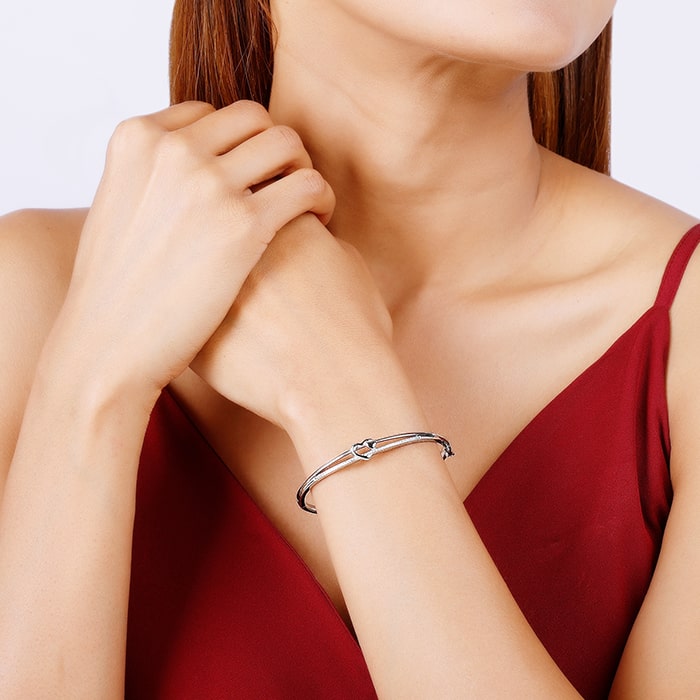 Silver Minimal Heart Bracelet