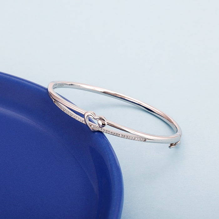 Silver Minimal Heart Bracelet