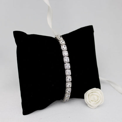 GIVA Classic Solitaire Bracelet