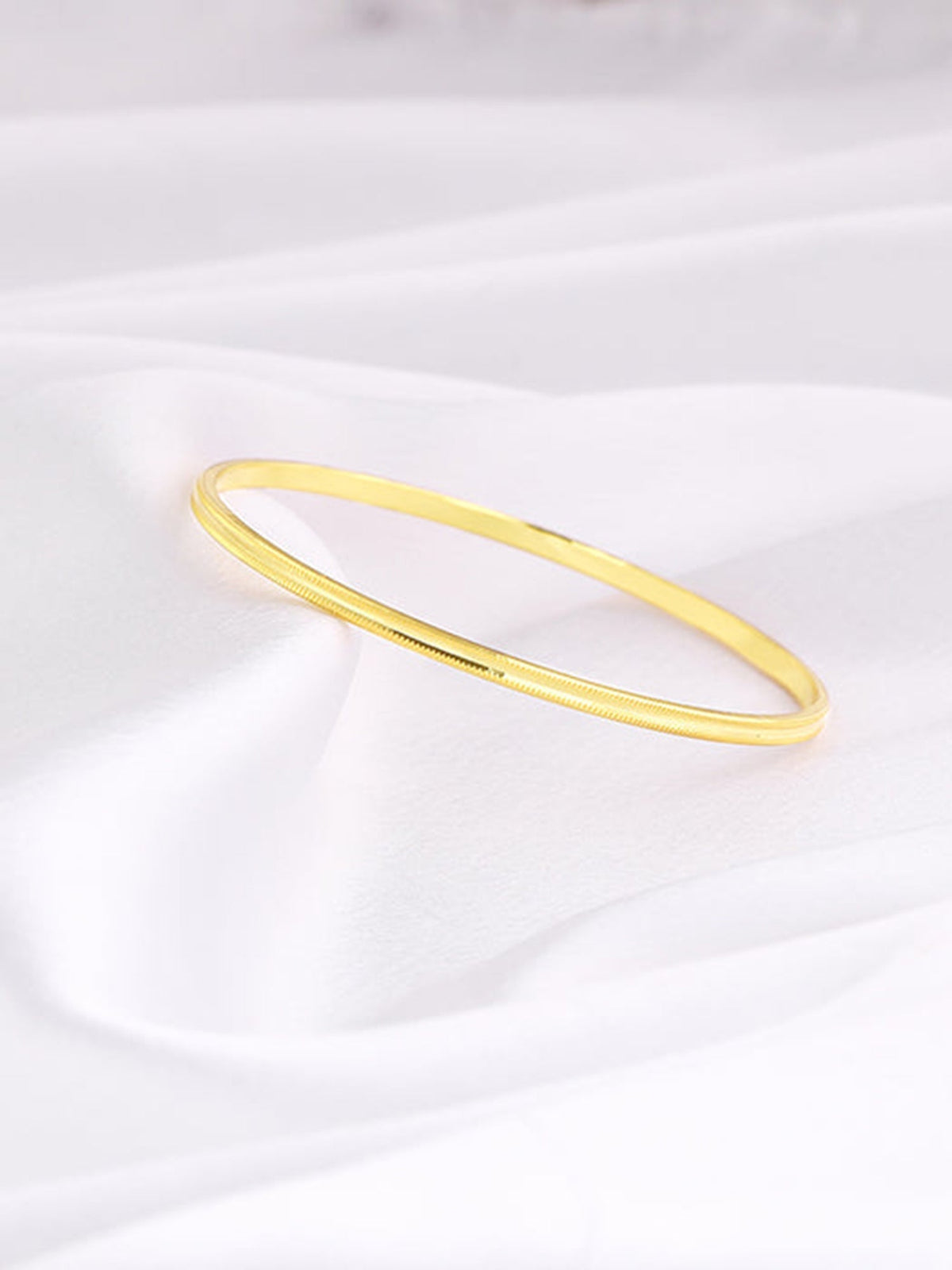 Golden Glimmering Grace Bangle