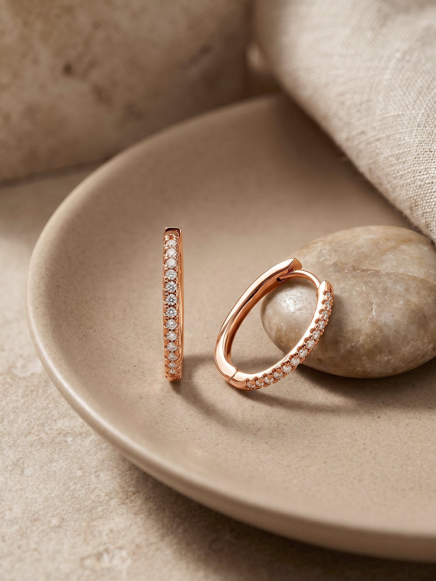 Rose Gold Shining Hoop Earrings
