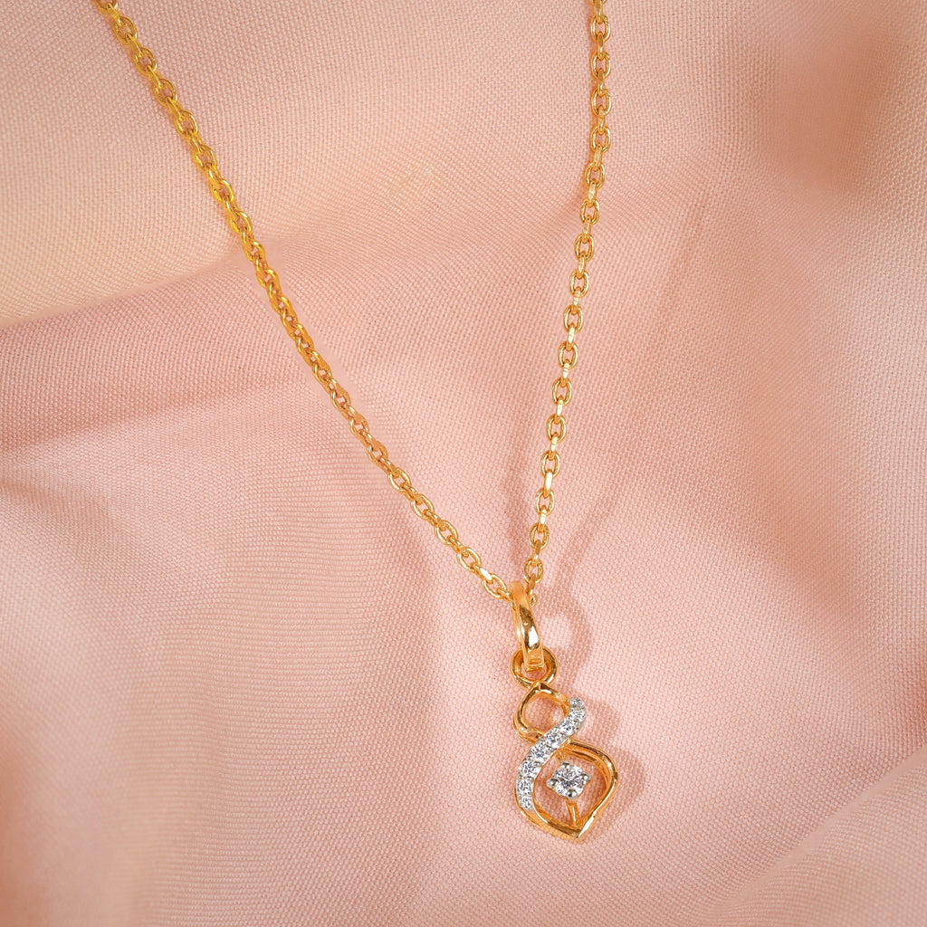 Anushka Sharma Gold Eternal Lab Grown Diamond Pendant