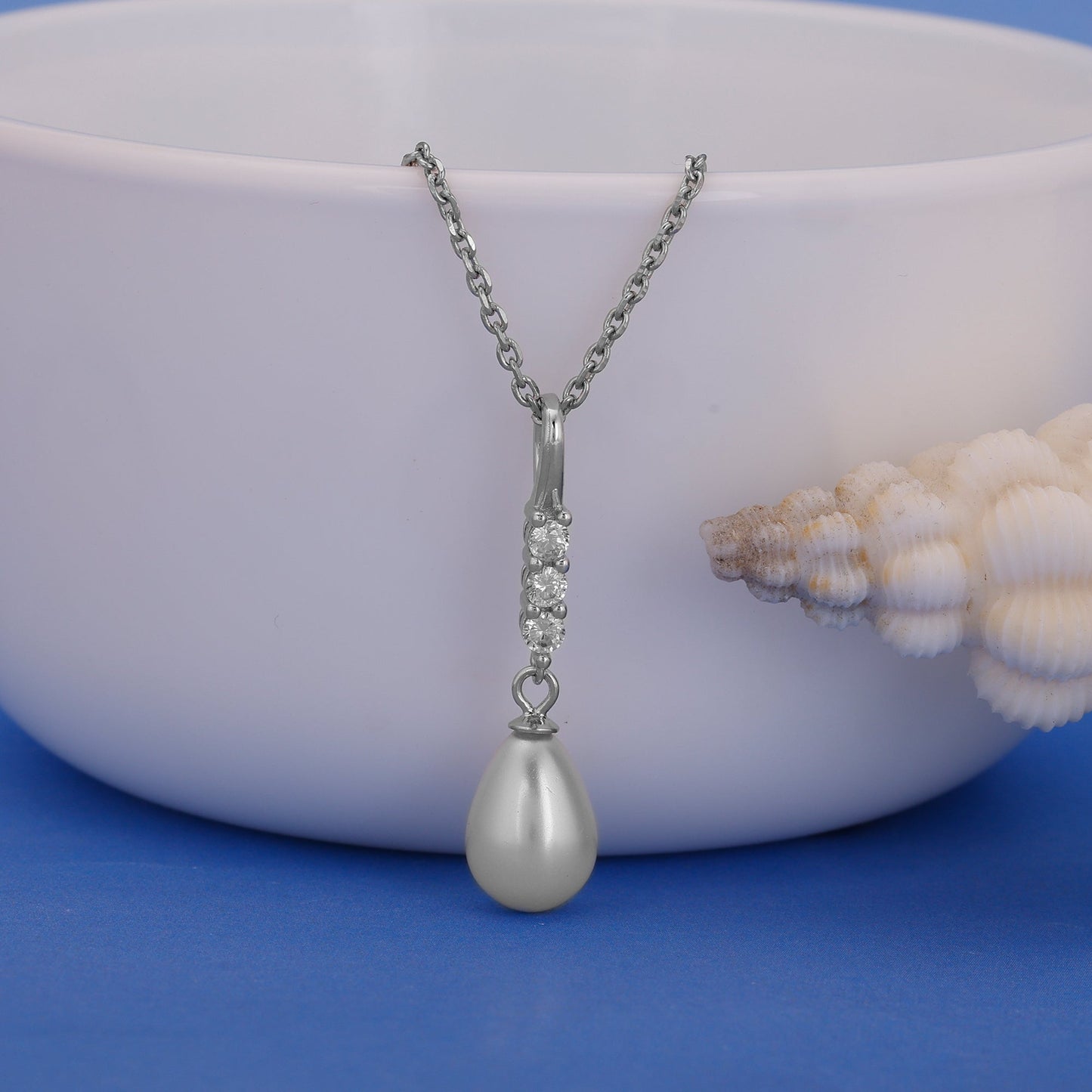 Silver Drop of Pearl Pendant with Link Chain