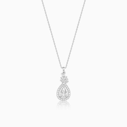 Silver Stark Beauty Pendant With Link Chain