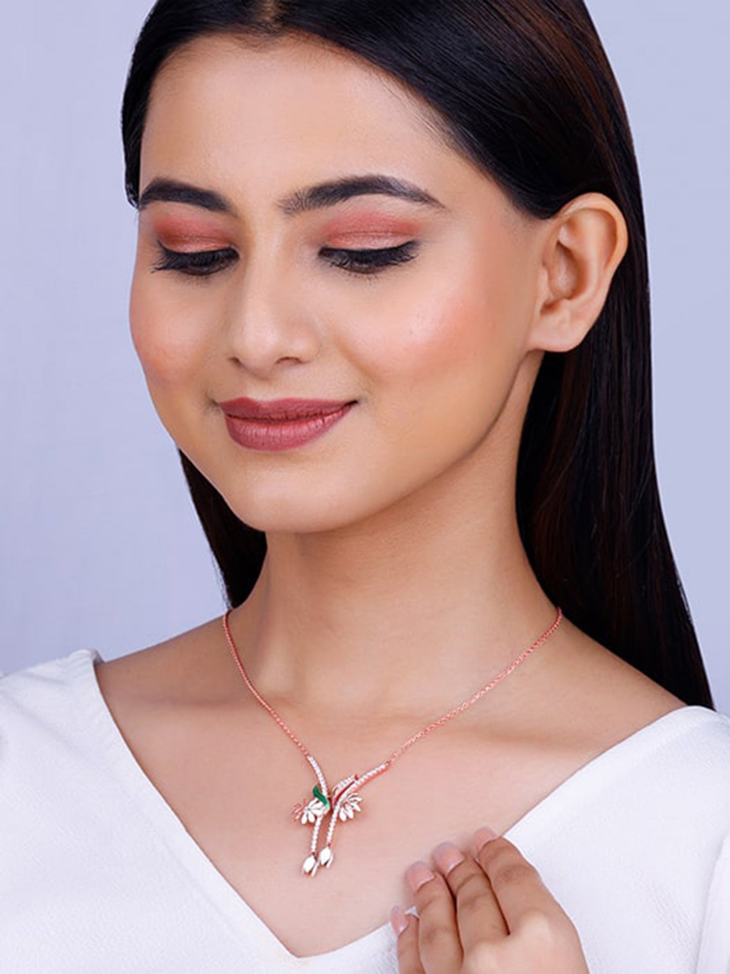 Rose Gold Snowy Safed Musli Necklace