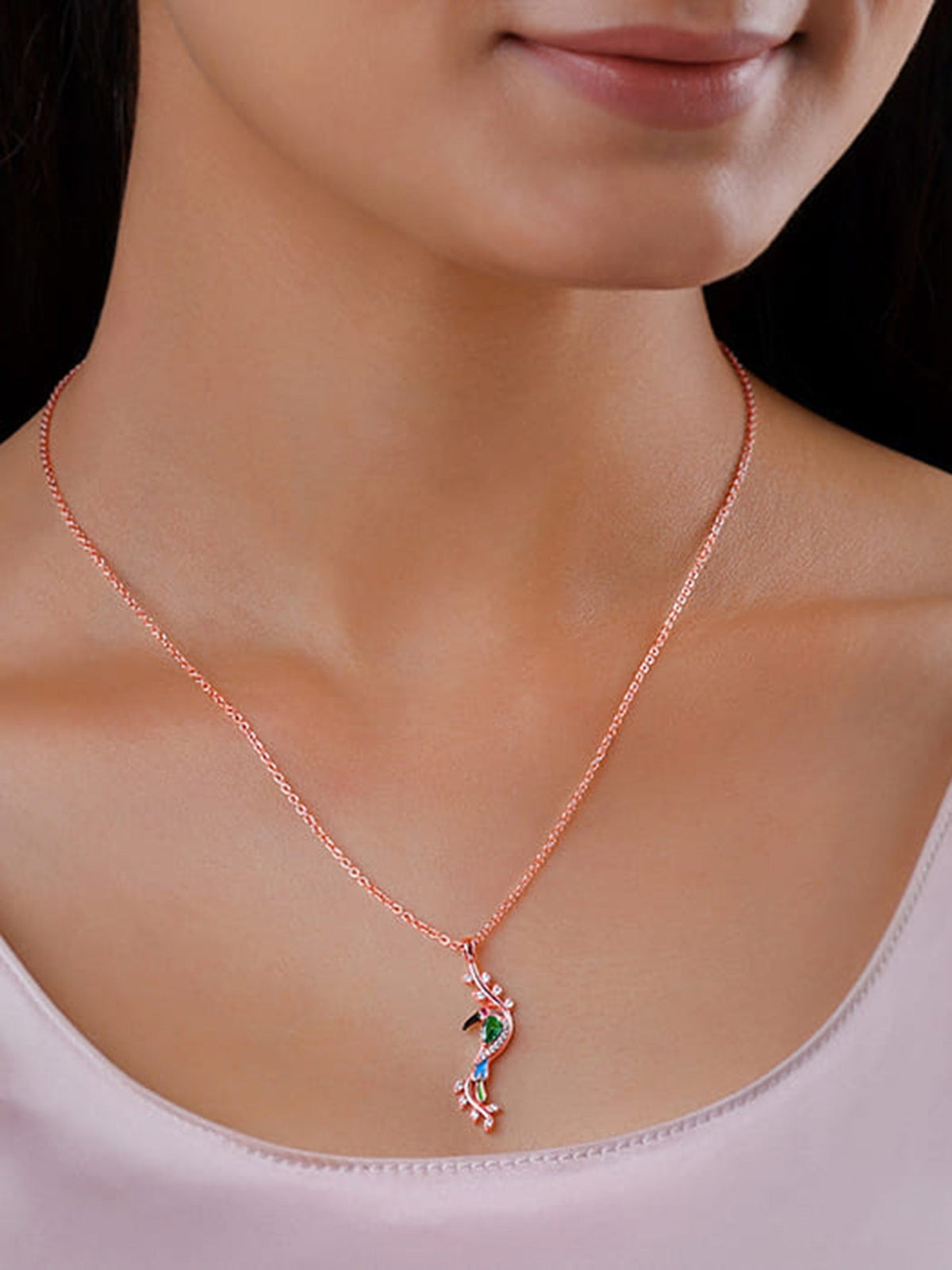 Rose Gold Lovely Bird Pendant With Link Chain