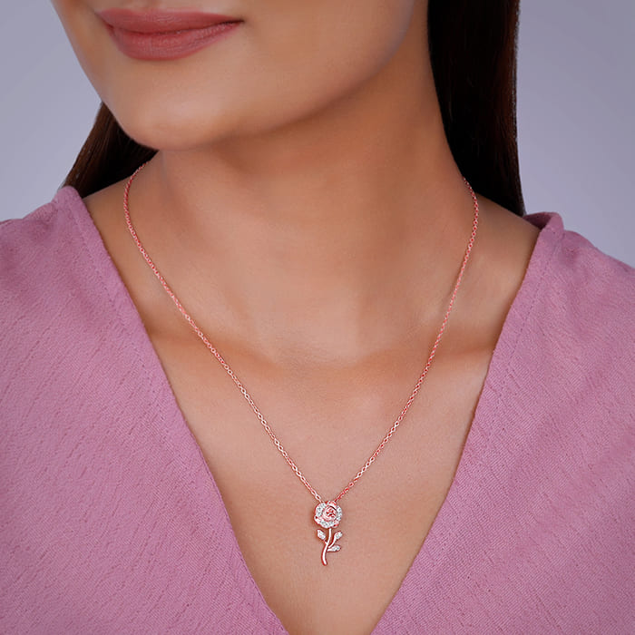 Rose Gold Roseate Pendant with Link Chain