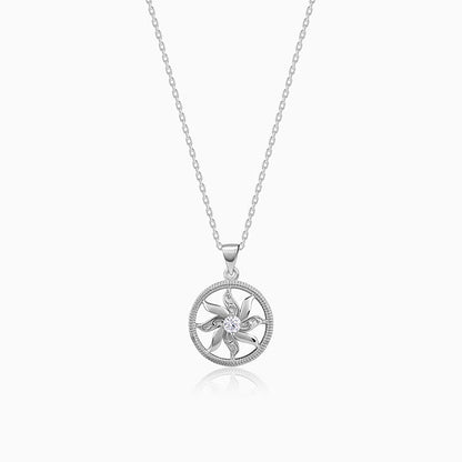 Silver Sun Flares Pendant With Link Chain