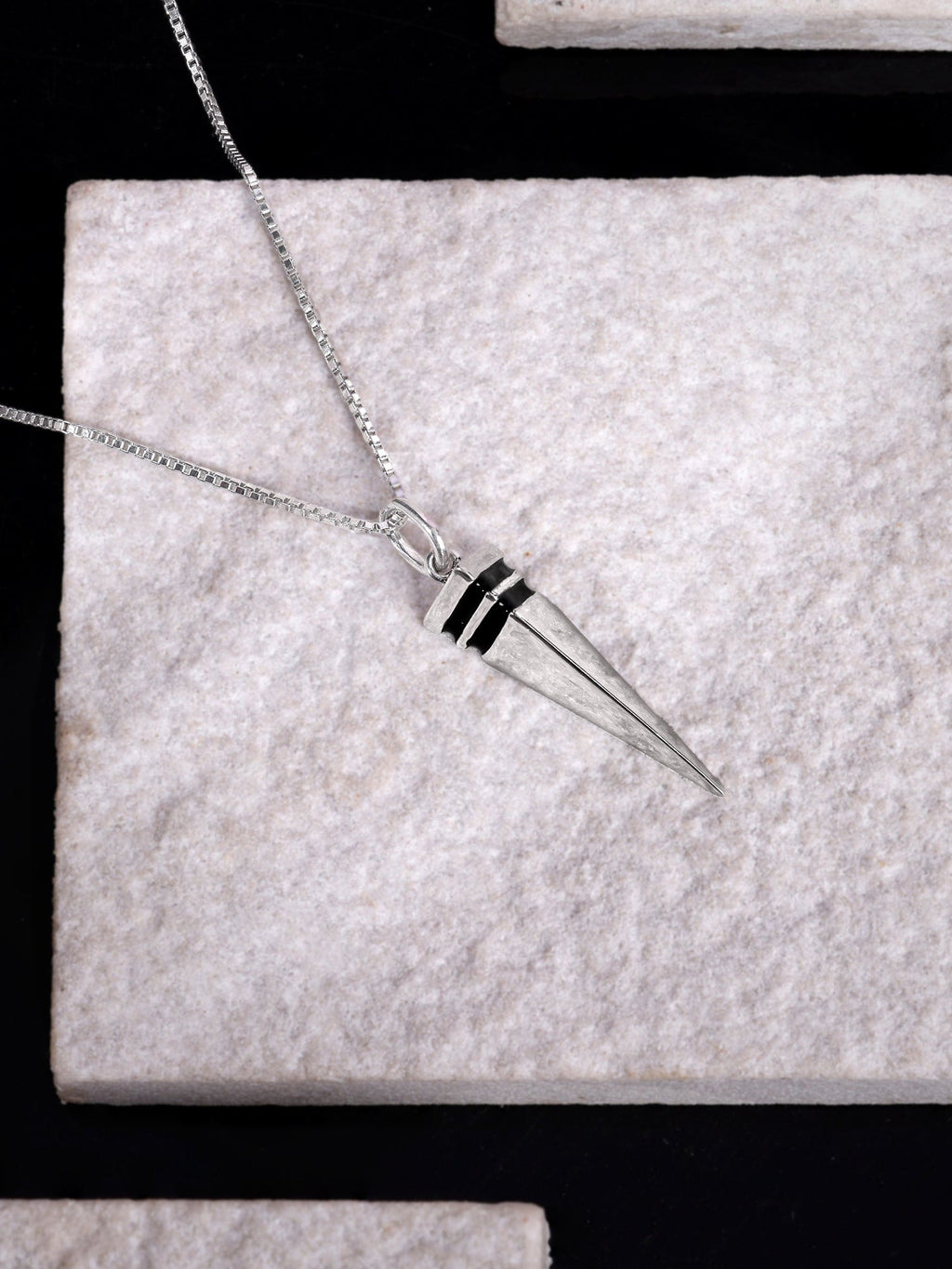 Aditya Roy Kapur Silver Spike Pendant With Box Chain For Him