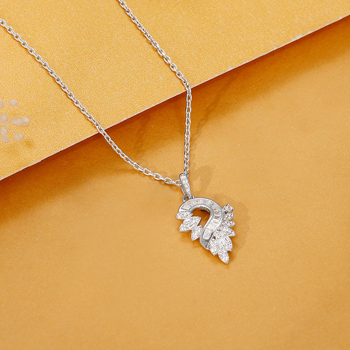 Silver Stunning Bling Pendant With Link Chain