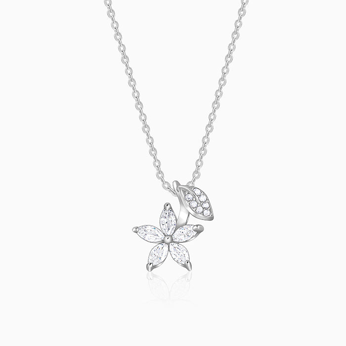 Silver Classic Floral Pendant with Link Chain