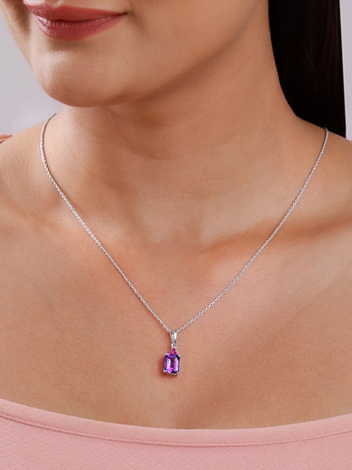 Silver Amethyst Pendant With Link Chain