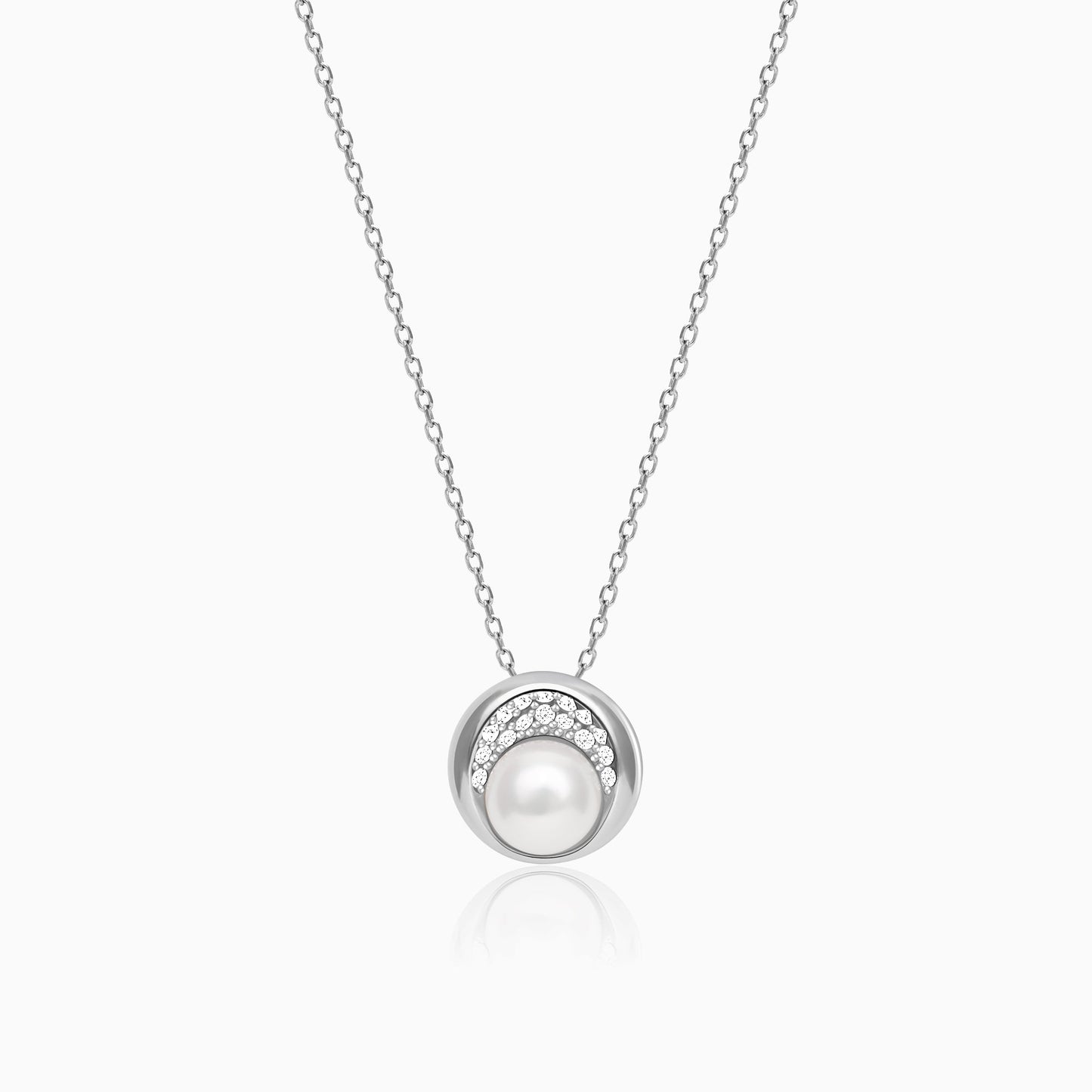 Silver twirling peral