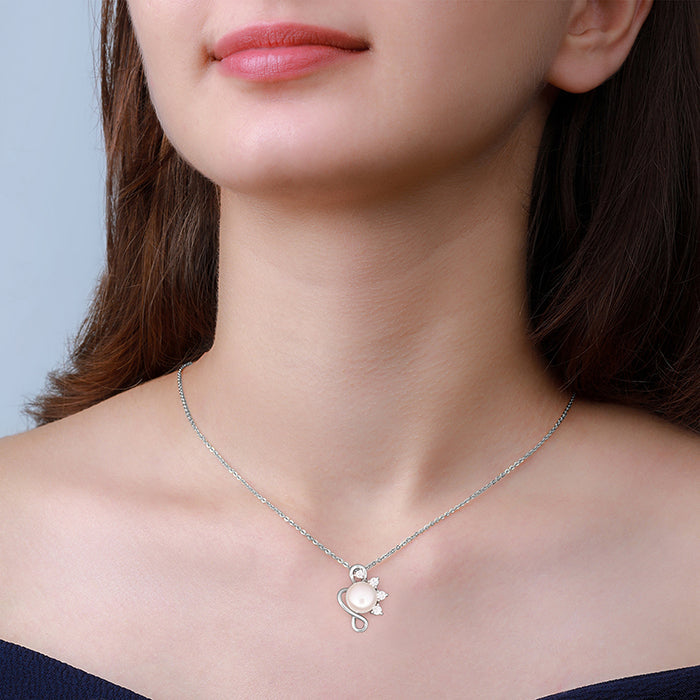 Silver Pearl Twist Pendant With Link Chain
