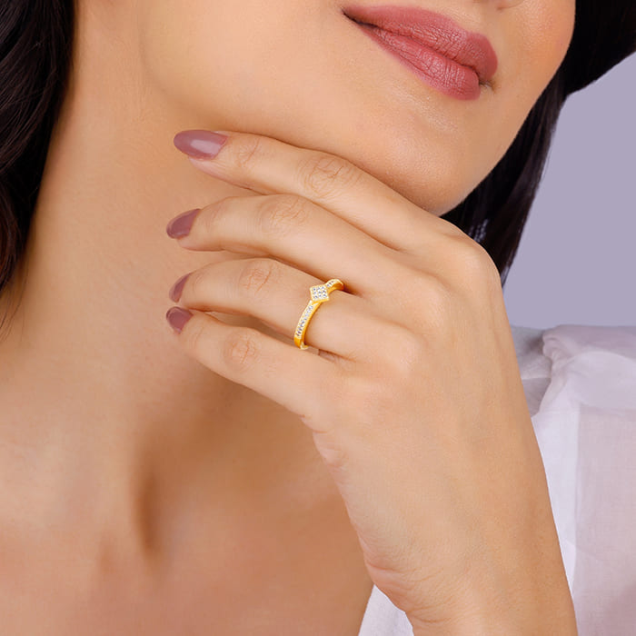Golden GIVA Signature Glow Ring