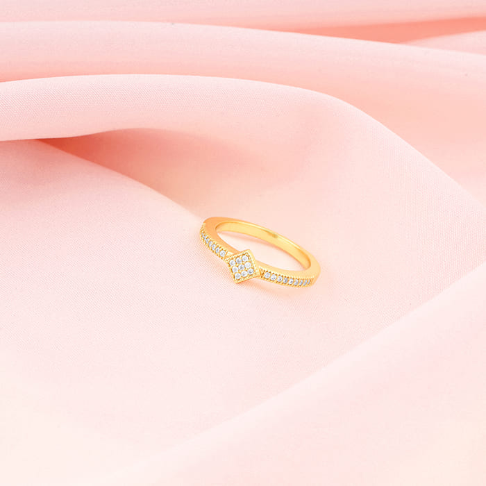 Golden GIVA Signature Glow Ring