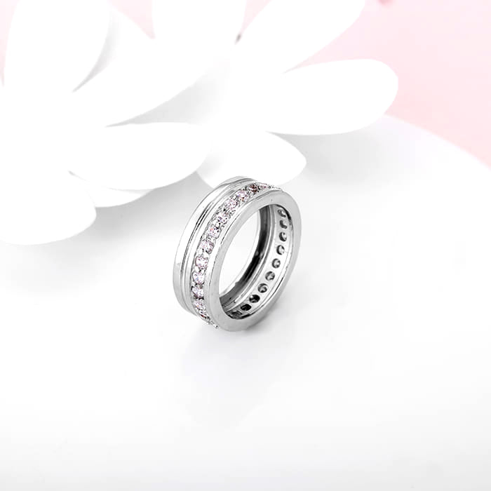 Silver Graceful Glow Ring
