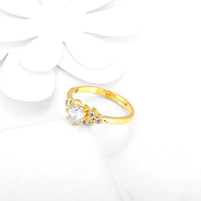 Golden Moments Of Magic Ring
